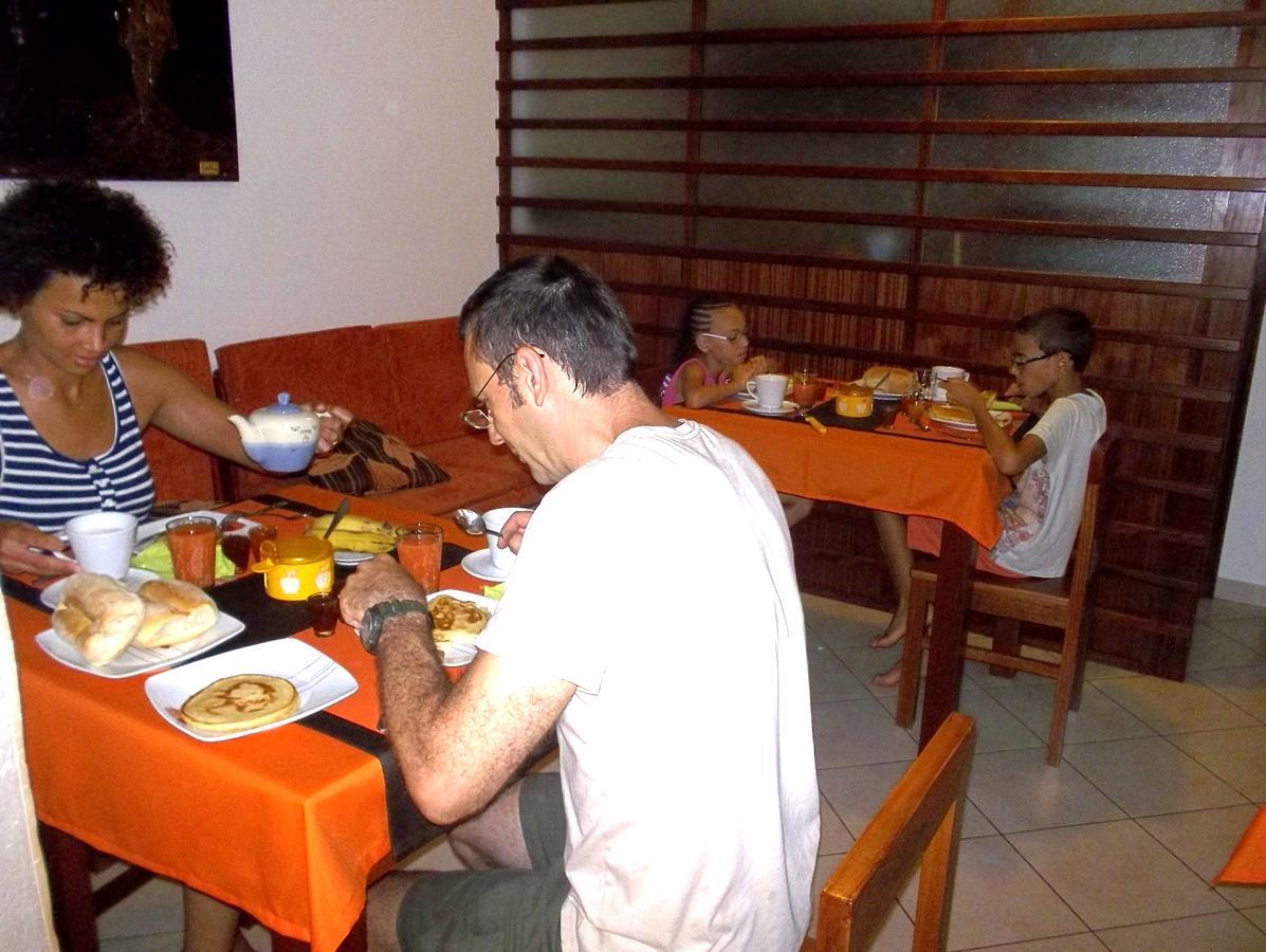 Basic Hotel Mindelo Dış mekan fotoğraf