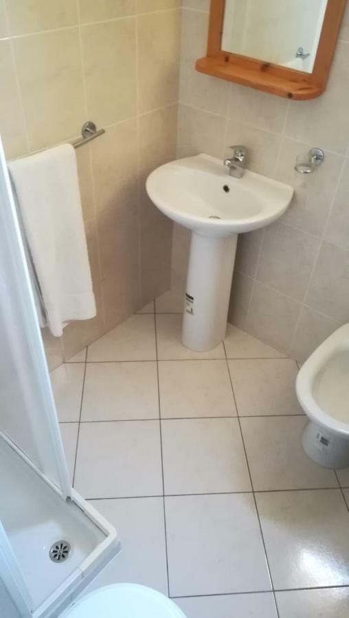Basic Hotel Mindelo Dış mekan fotoğraf